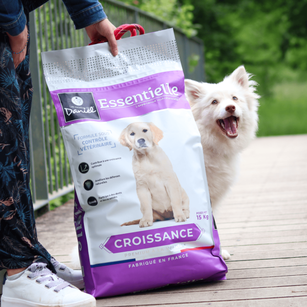 Croquettes Essentielle croissance volaille - 15 kg